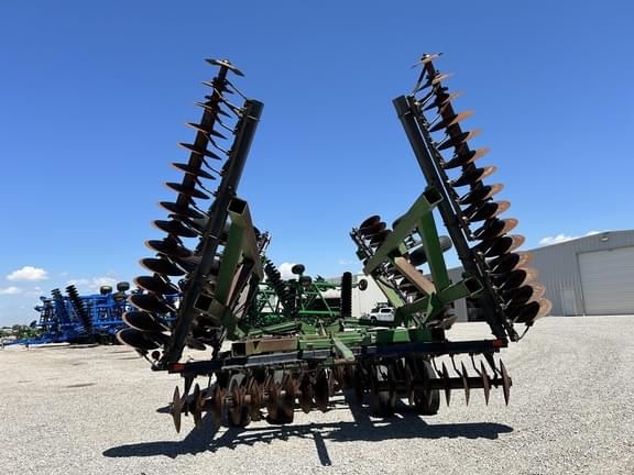 Image of John Deere 650 equipment image 3