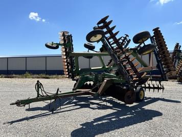 Main image John Deere 650