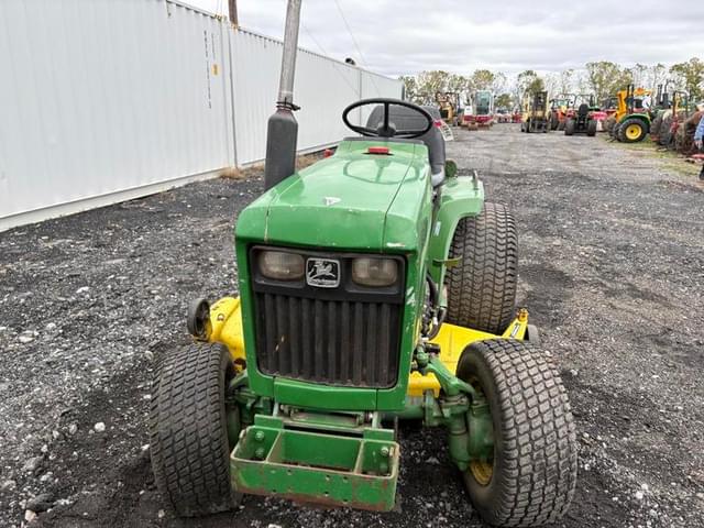 Image of John Deere 650 equipment image 3