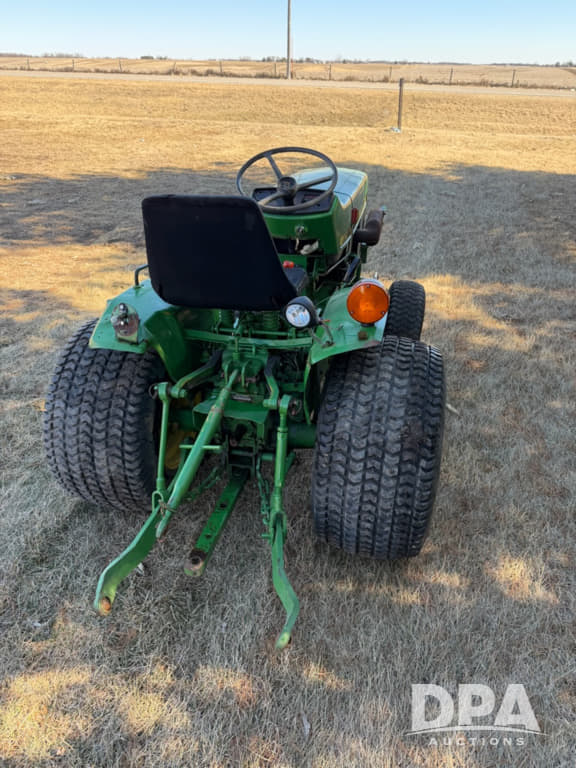 Image of John Deere 650 equipment image 4