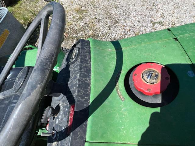 Image of John Deere 650 equipment image 2