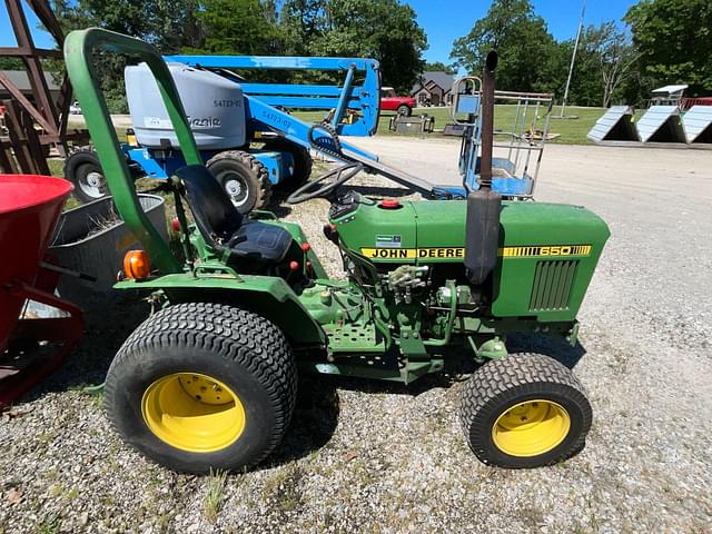 Image of John Deere 650 equipment image 1