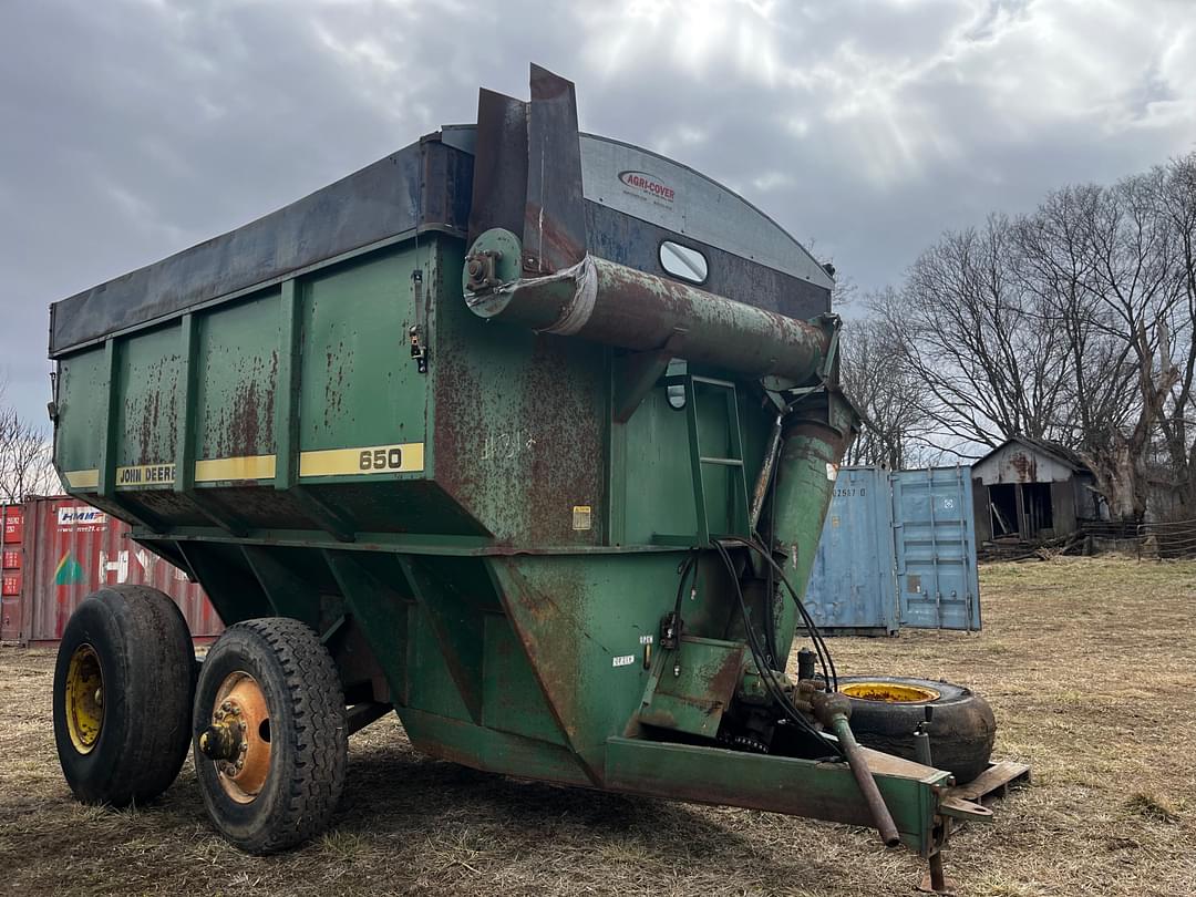 Image of John Deere 650 Primary image