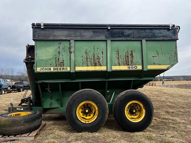 Image of John Deere 650 equipment image 3