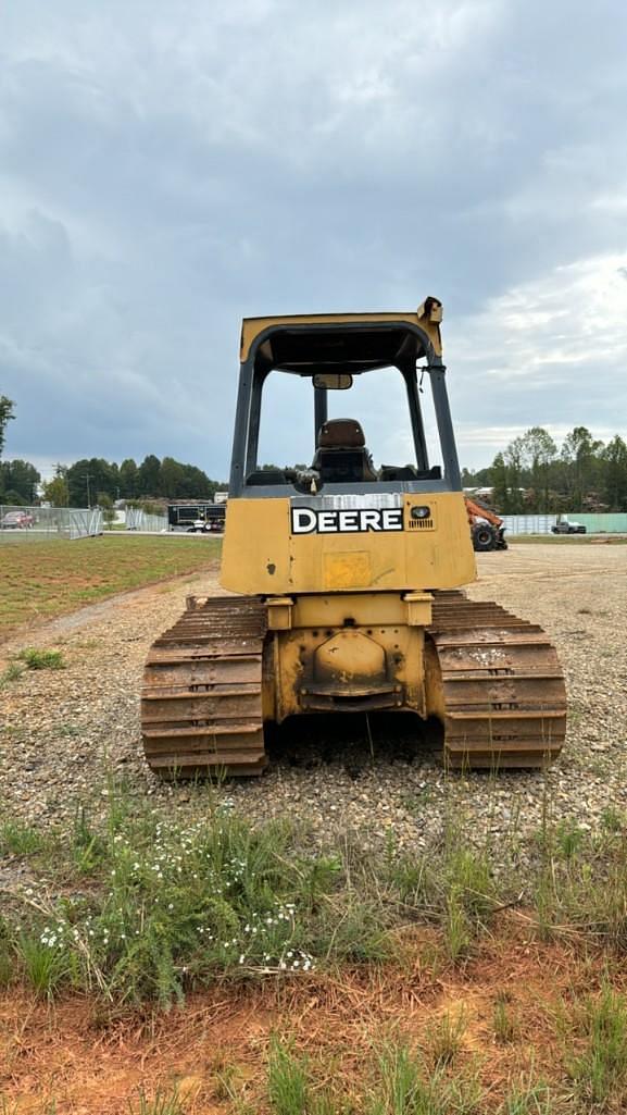 Image of John Deere 650 equipment image 4