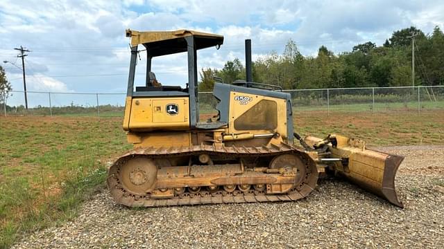 Image of John Deere 650 equipment image 2