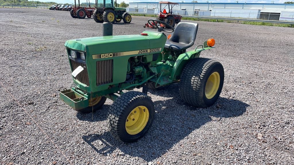 Main image John Deere 650
