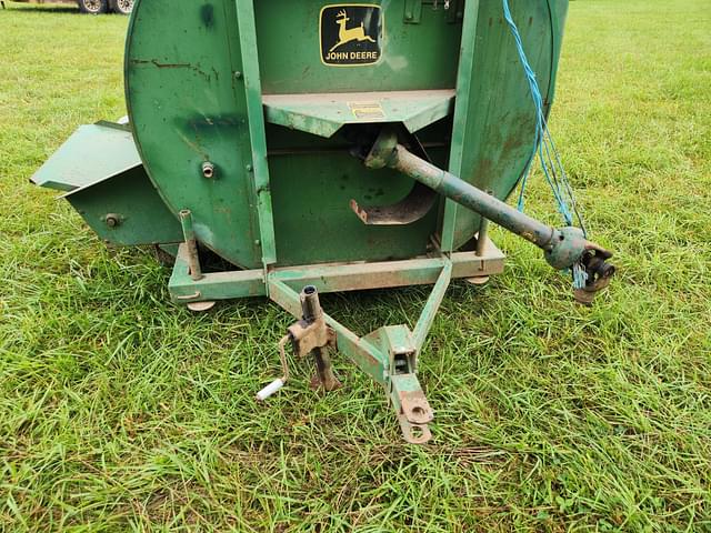 Image of John Deere 6500 equipment image 1