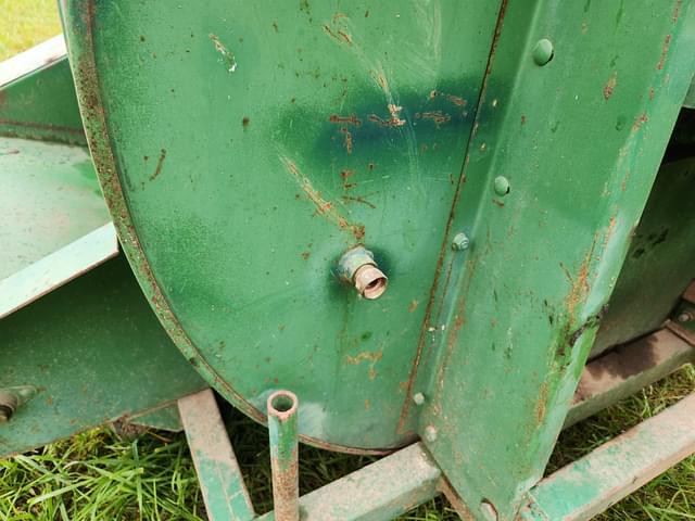 Image of John Deere 6500 equipment image 4