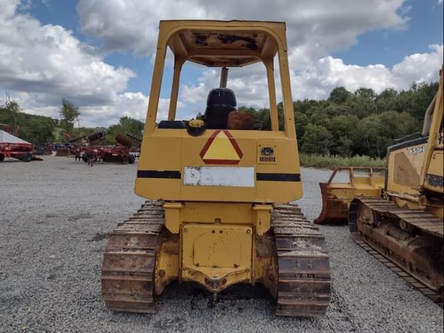 Image of John Deere 650H equipment image 2