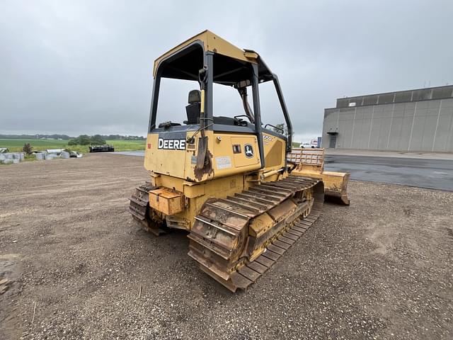 Image of John Deere 650J equipment image 4
