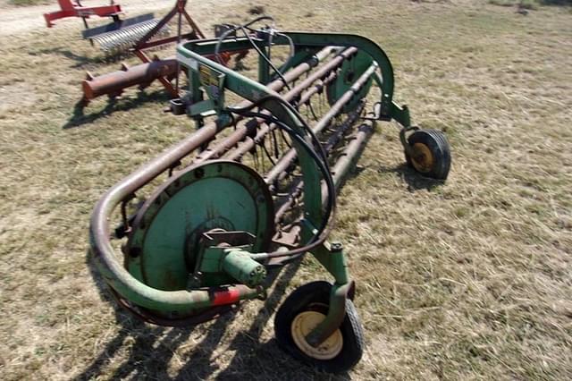 Image of John Deere 652 equipment image 3