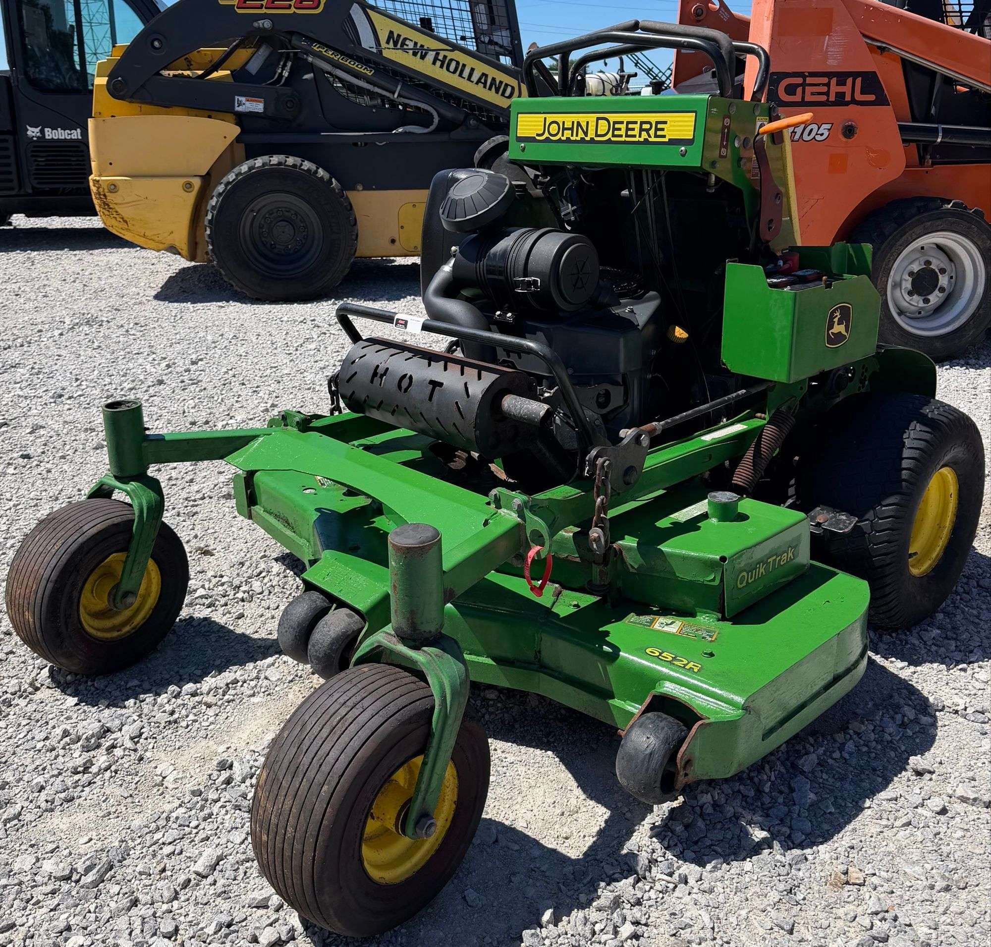 John Deere 652R Equipment Image0