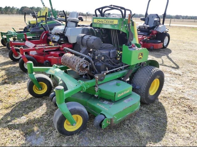 Image of John Deere 652R equipment image 1