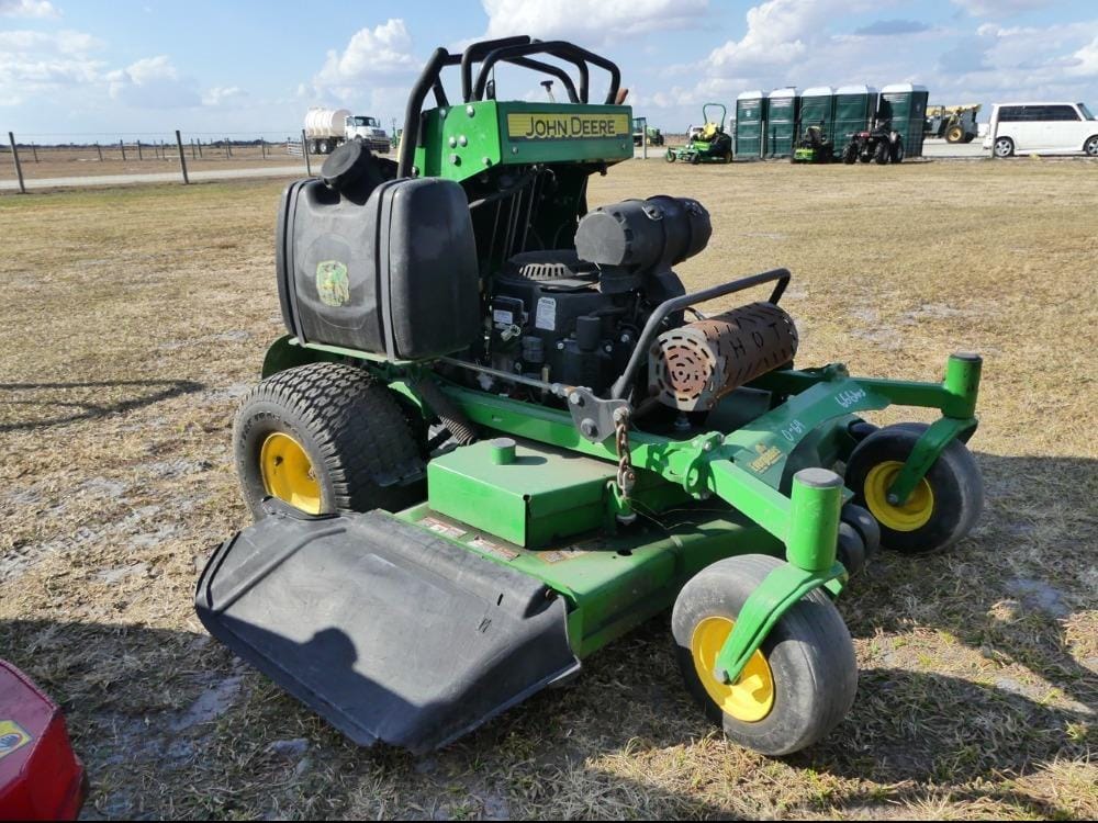 John Deere 652R Equipment Image0