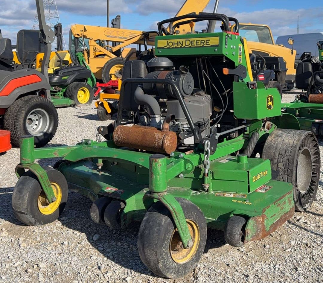 Image of John Deere 652R Primary image