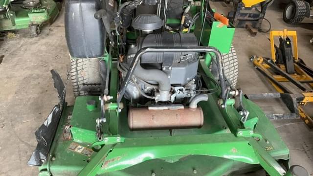 Image of John Deere 652R equipment image 2