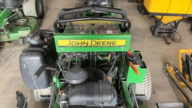 Image of John Deere 652R equipment image 3