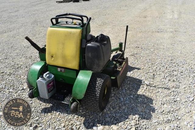 Image of John Deere 652R equipment image 4