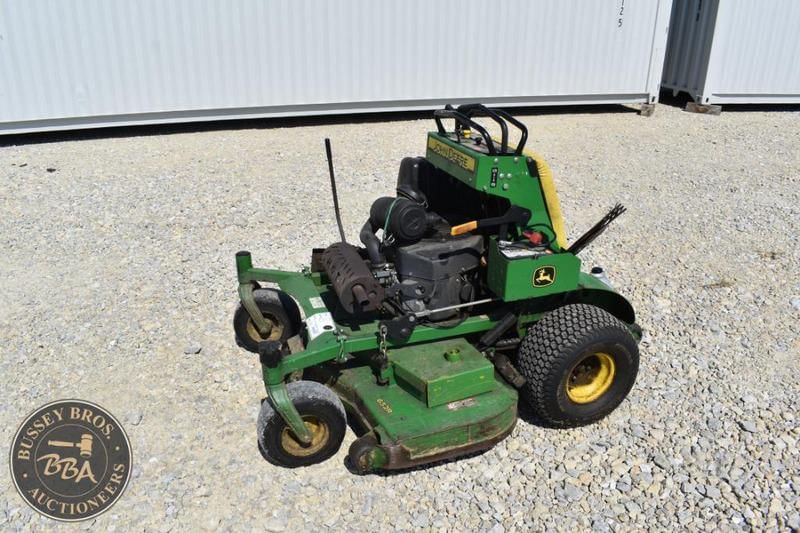John Deere 652R Equipment Image0