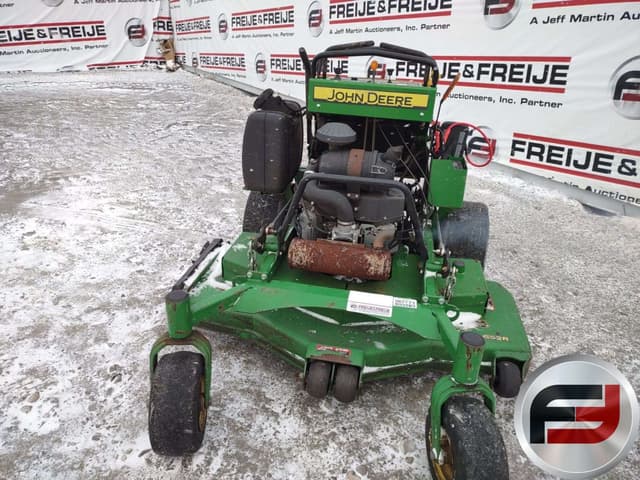 Image of John Deere 652R equipment image 1