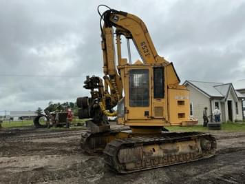 Main image John Deere 653E