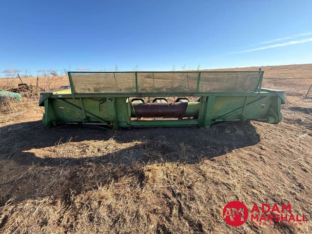 Image of John Deere 654 equipment image 4