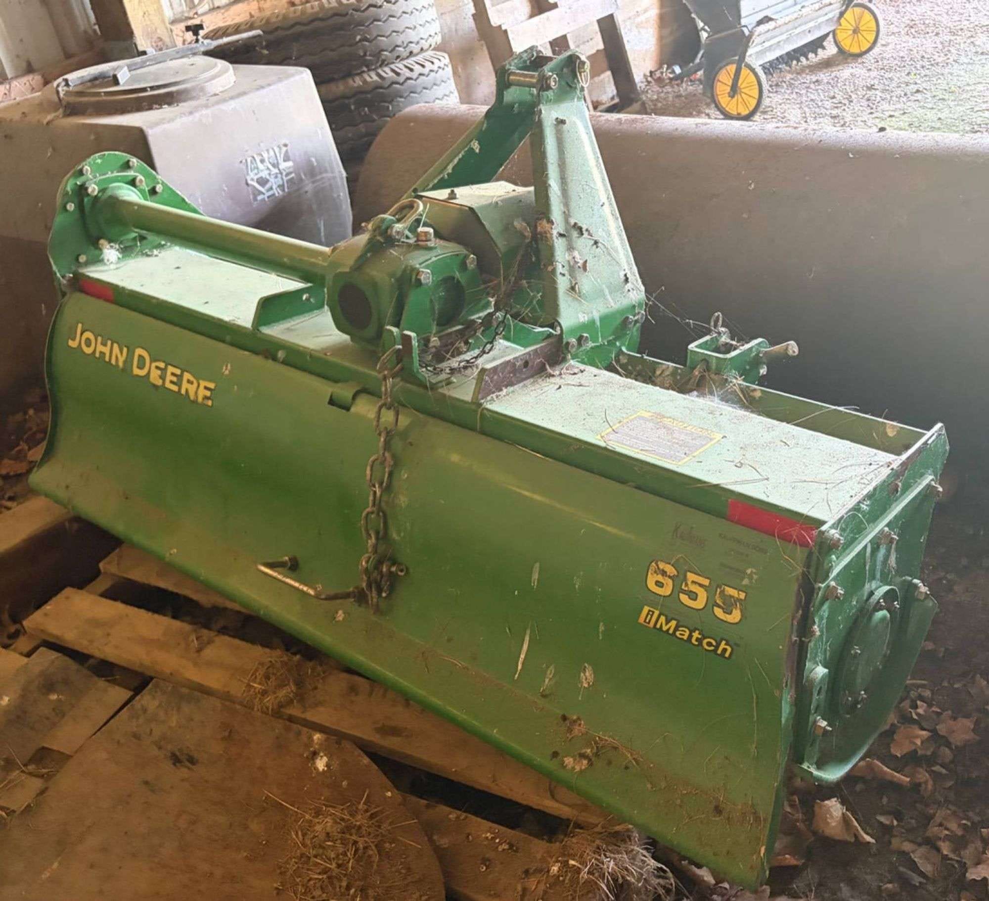 John Deere 655 Equipment Image0