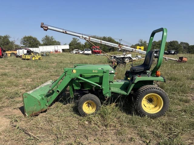 Image of John Deere 655 equipment image 1