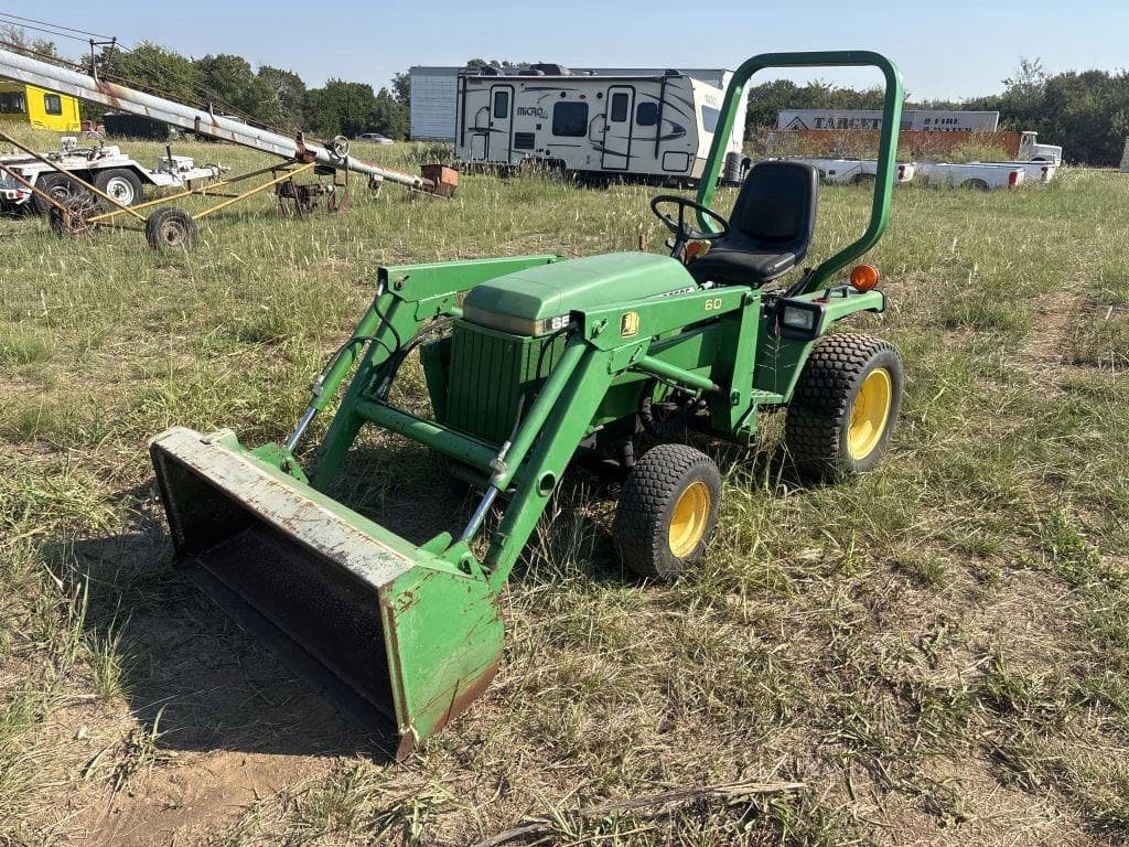 Image of John Deere 655 Primary image