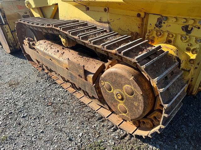 Image of John Deere 655B equipment image 4