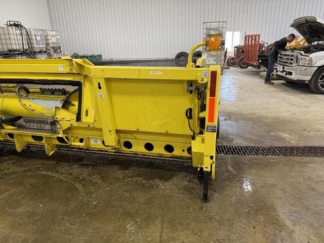 Image of John Deere 659 equipment image 3