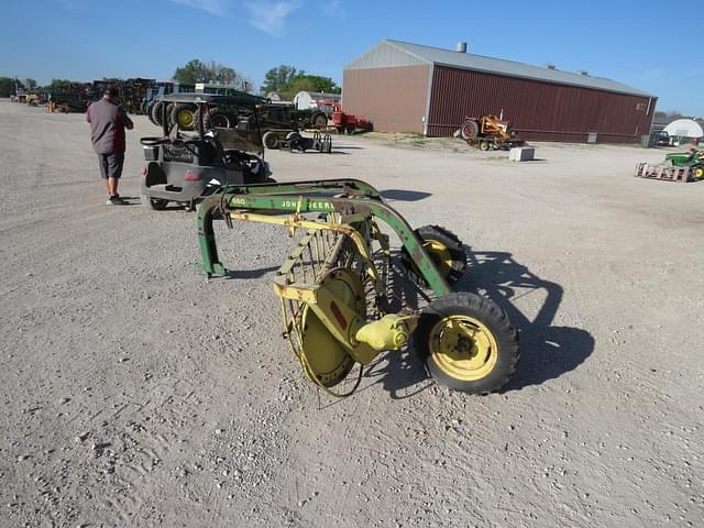 Image of John Deere 660 equipment image 2
