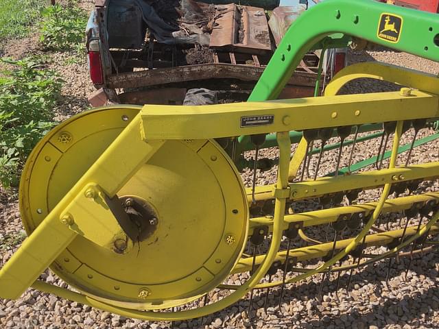 Image of John Deere 660 equipment image 3