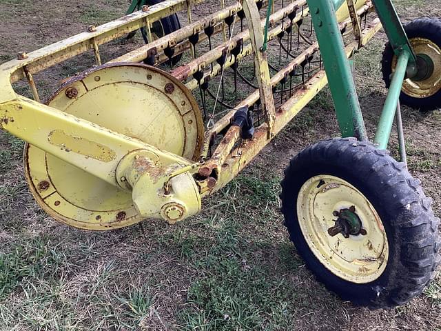 Image of John Deere 660 equipment image 3