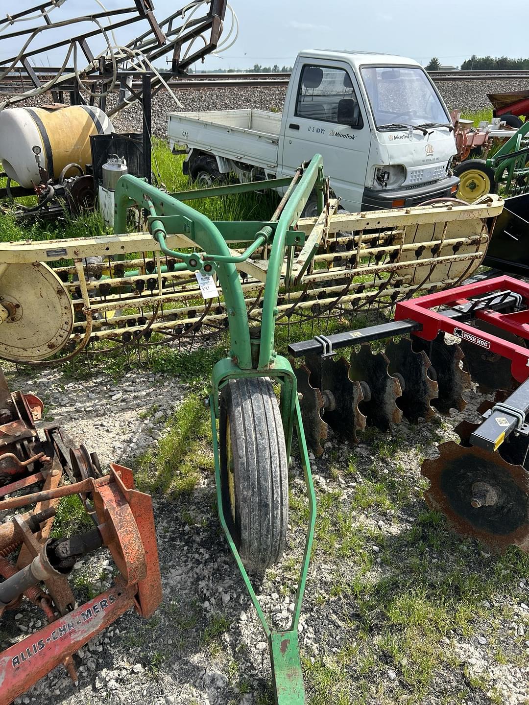 Image of John Deere 660 Image 0