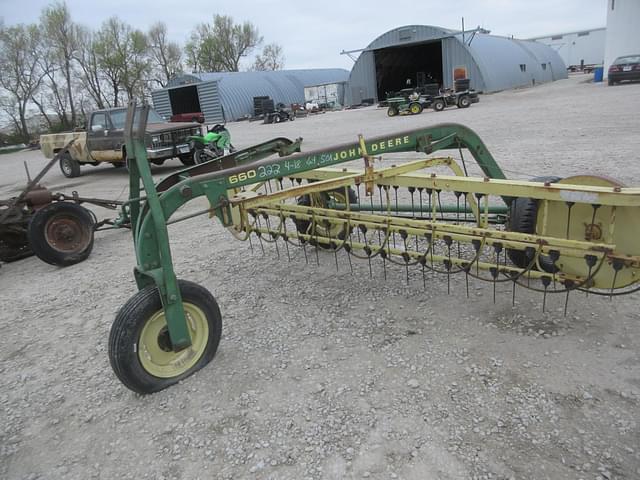 Image of John Deere 660 equipment image 1