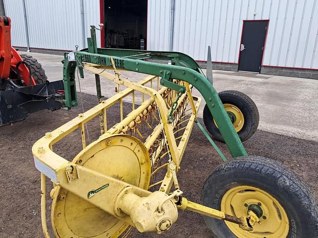 Image of John Deere 660 equipment image 4