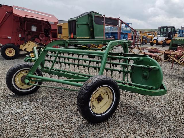 Image of John Deere 660 equipment image 4