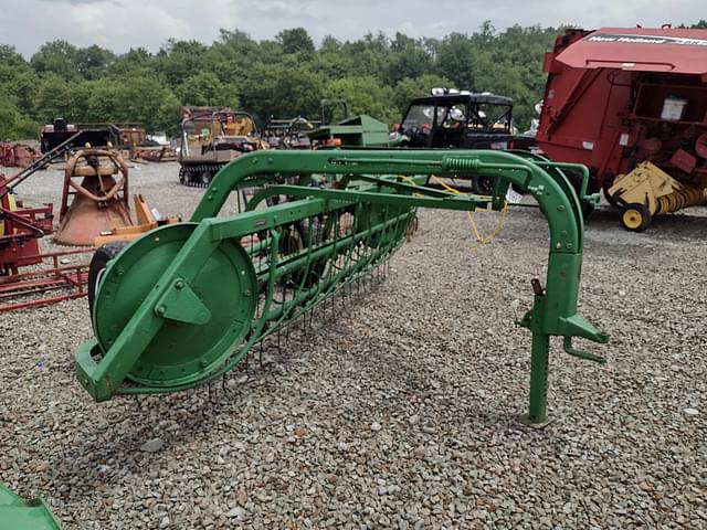 Image of John Deere 660 equipment image 3