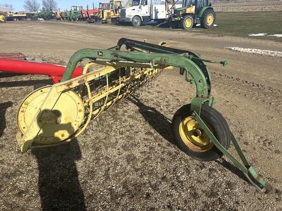 Image of John Deere 660 equipment image 2