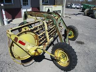 Main image John Deere 660 3