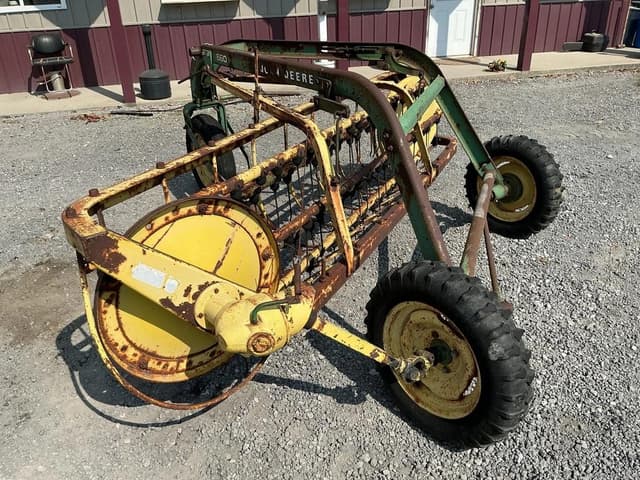 Image of John Deere 660 equipment image 2
