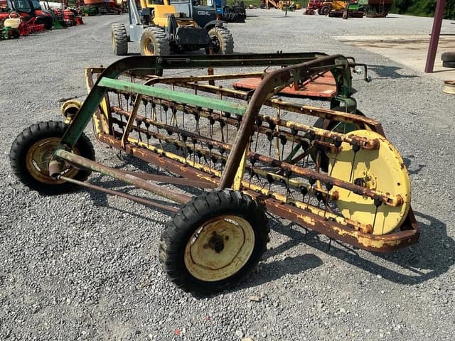 Image of John Deere 660 equipment image 3