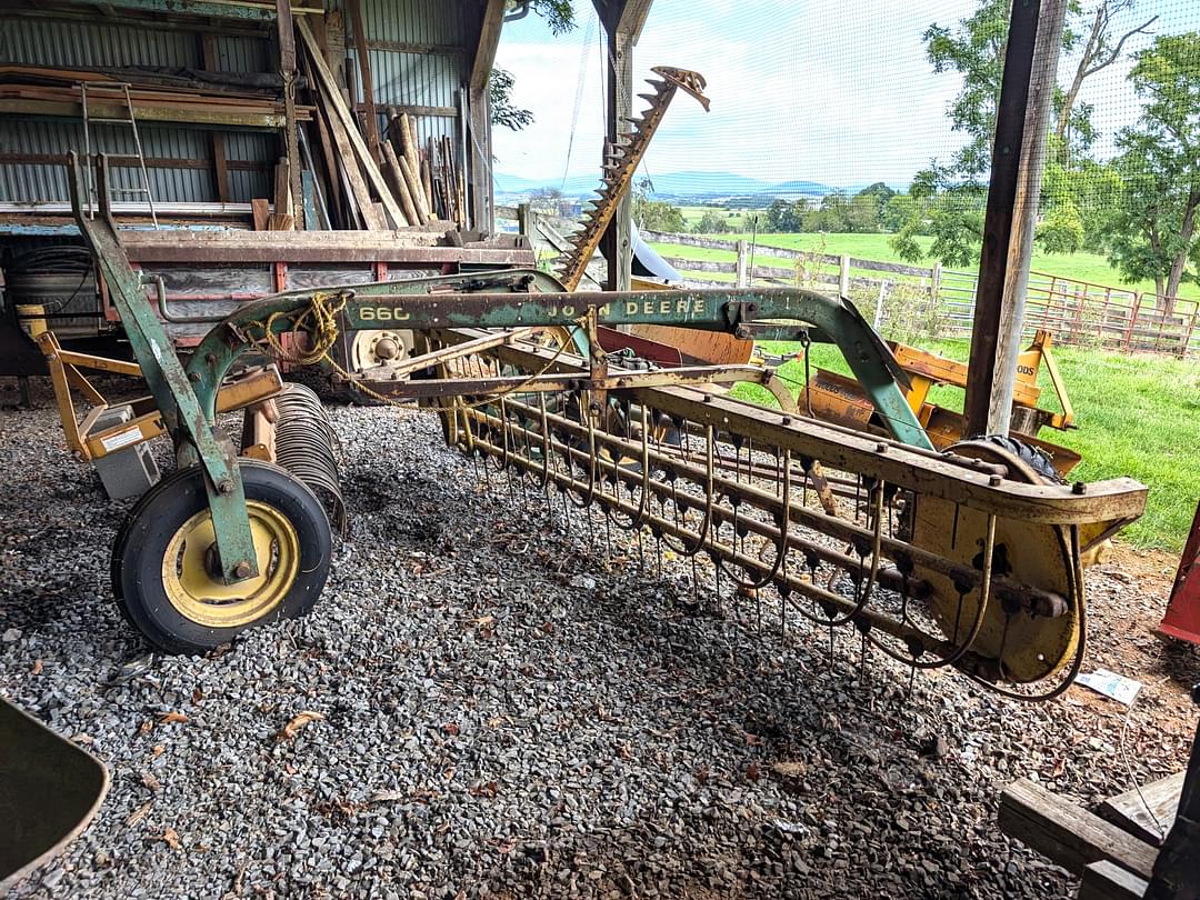 Image of John Deere 660 Primary image