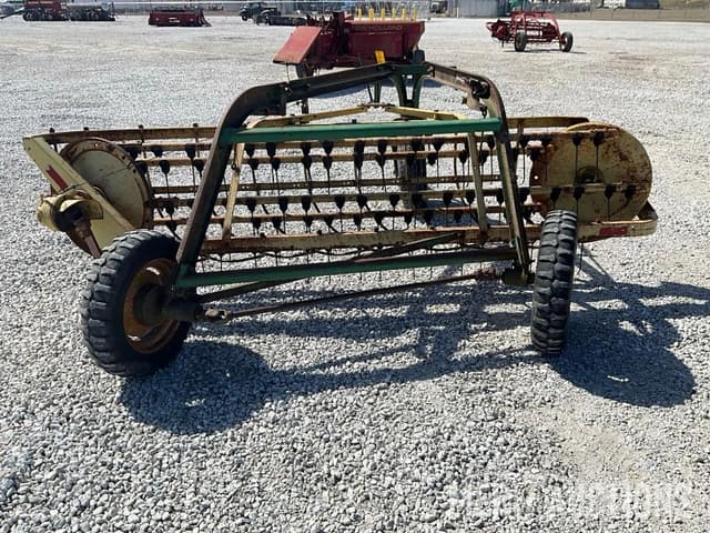 Image of John Deere 660 equipment image 3