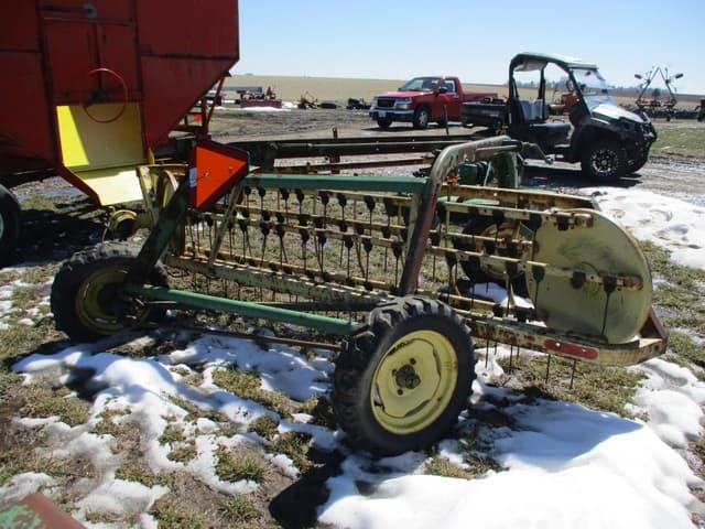 Image of John Deere 660 equipment image 3