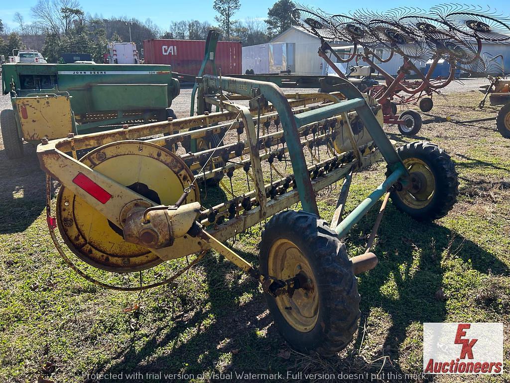 Image of John Deere 660 Primary image