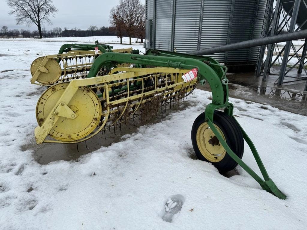 Main image John Deere 660