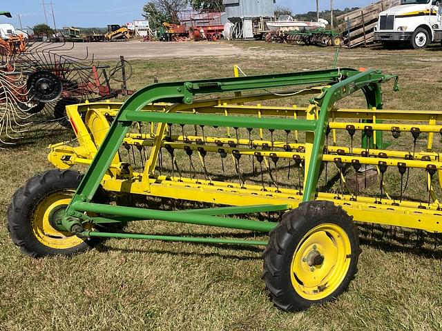 Image of John Deere 660 equipment image 3